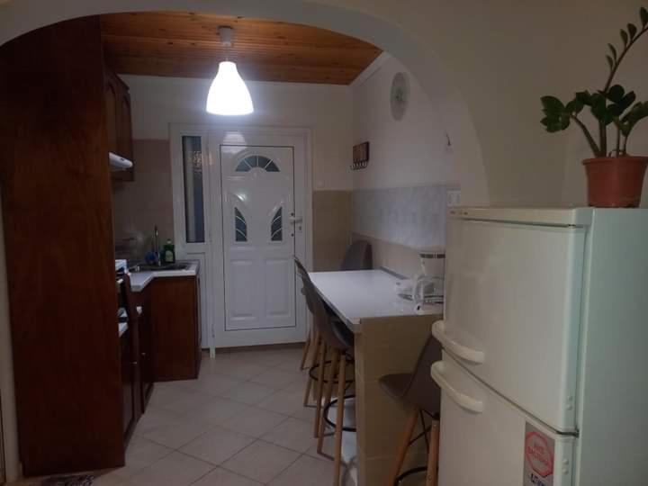 Apartment Messonghi- La Pazzeli Kato Spilaion